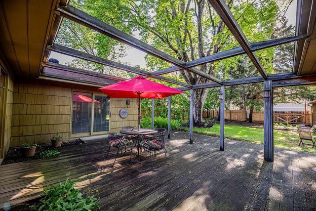 1209 5th Street N, Fargo, ND 58102