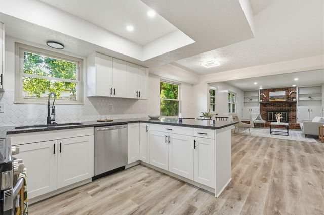 5446 Blue Ash Road, Columbus, OH 43229