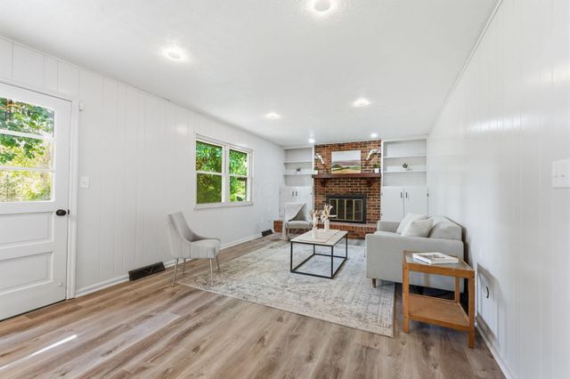 5446 Blue Ash Road, Columbus, OH 43229