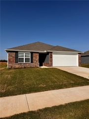 2709 Evans Street, Pea Ridge, AR 72751