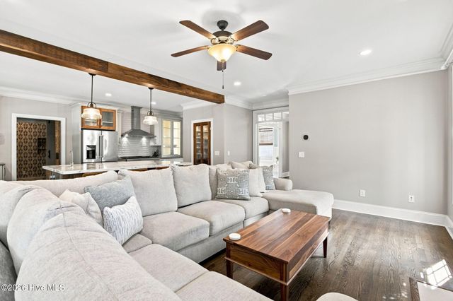 629 Blue Point Drive, Wilmington, NC 28411