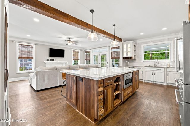 629 Blue Point Drive, Wilmington, NC 28411