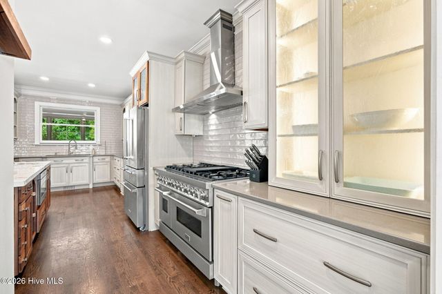 629 Blue Point Drive, Wilmington, NC 28411