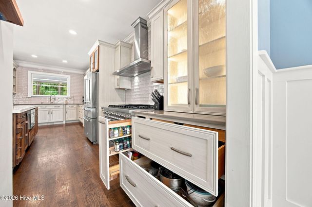 629 Blue Point Drive, Wilmington, NC 28411