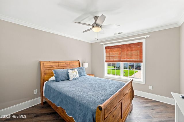629 Blue Point Drive, Wilmington, NC 28411