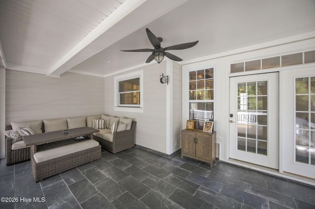 629 Blue Point Drive, Wilmington, NC 28411