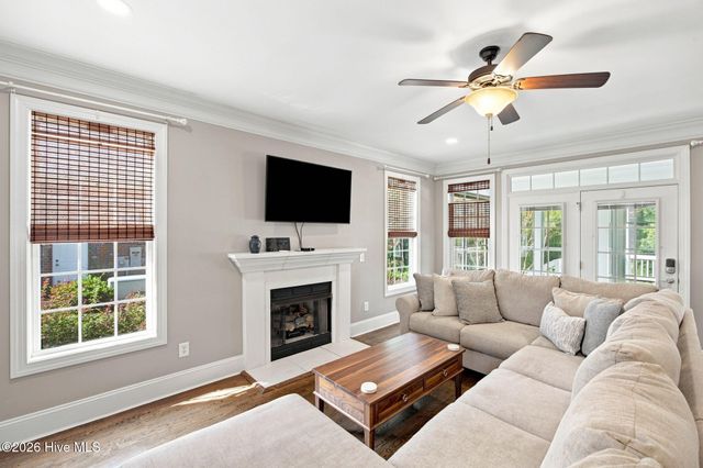 629 Blue Point Drive, Wilmington, NC 28411