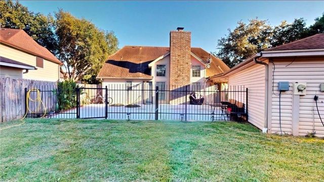 4026 Ash Hollow Drive, Houston, TX 77082