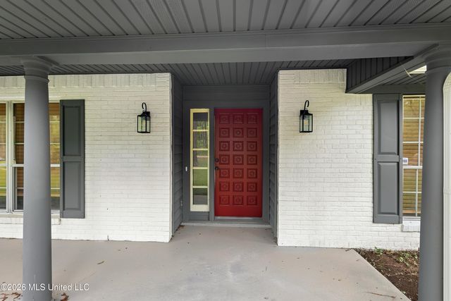 13 Rob Lane, Jackson, MS 39212