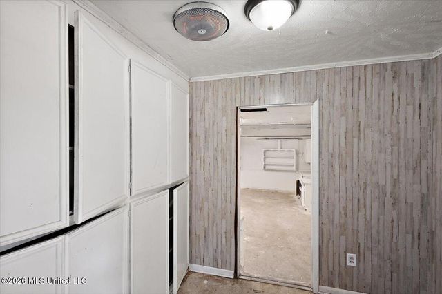 13 Rob Lane, Jackson, MS 39212