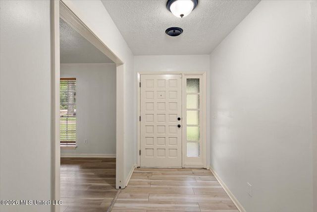 13 Rob Lane, Jackson, MS 39212