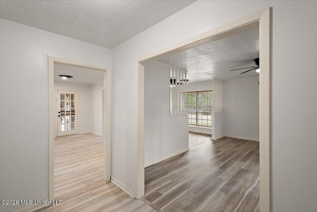 13 Rob Lane, Jackson, MS 39212