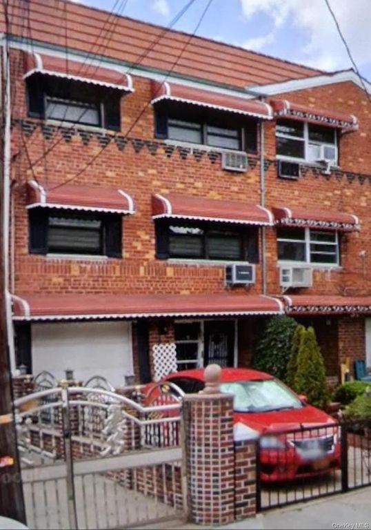 3034 73rd Street, East Elmhurst, NY 11370