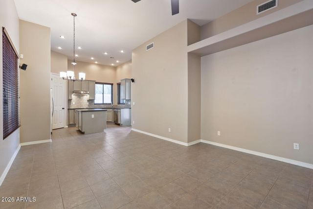 3142 E WINDMERE Drive, Phoenix, AZ 85048