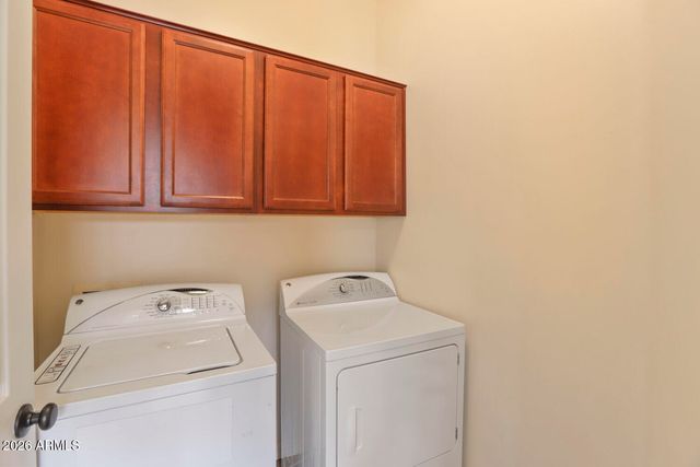3142 E WINDMERE Drive, Phoenix, AZ 85048