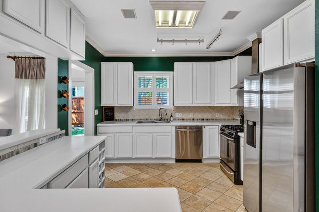 3111 GLENVIEW Ave, Austin, TX 78703