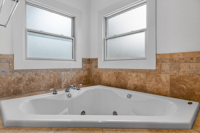 3111 GLENVIEW Ave, Austin, TX 78703
