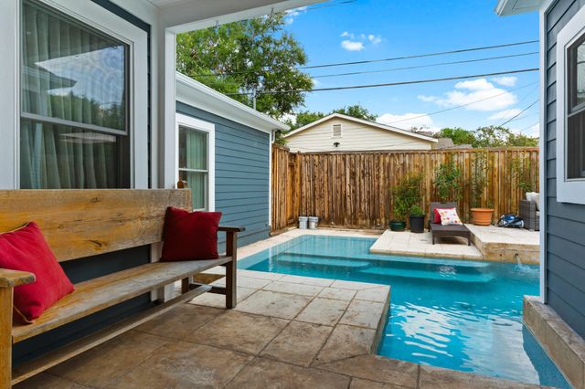 3111 GLENVIEW Ave, Austin, TX 78703