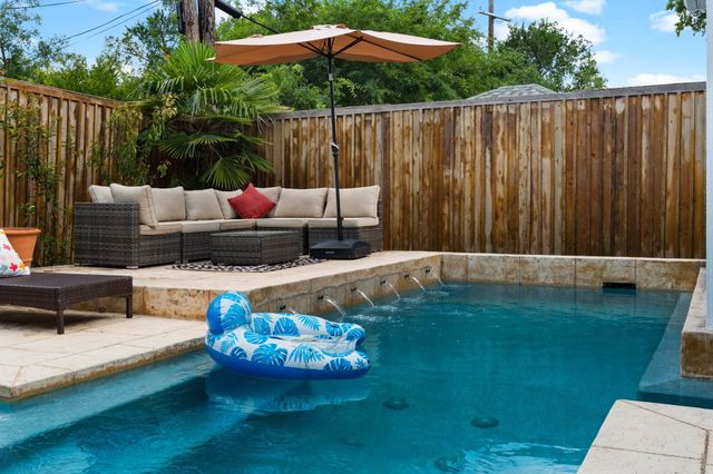 3111 GLENVIEW Ave, Austin, TX 78703