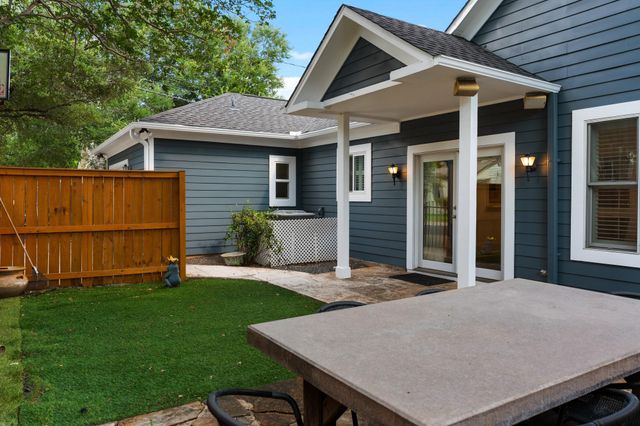 3111 GLENVIEW Ave, Austin, TX 78703