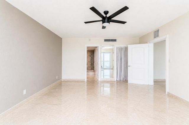 2909 S Ocean Boulevard 6a, Highland Beach, FL 33487