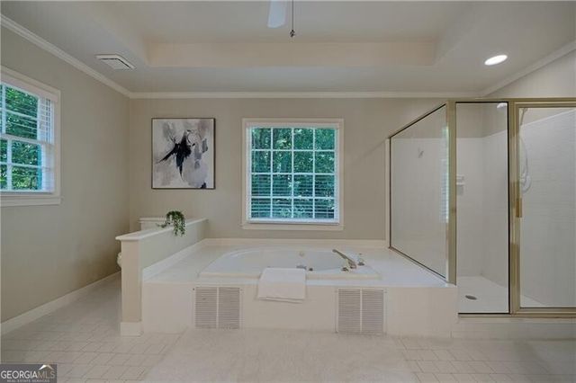 4075 Graham Way SW, Lilburn, GA 30047