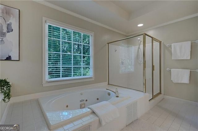 4075 Graham Way SW, Lilburn, GA 30047