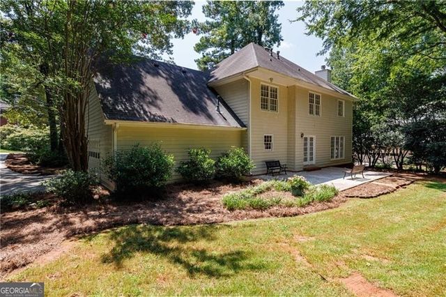 4075 Graham Way SW, Lilburn, GA 30047