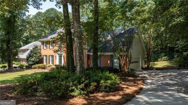 4075 Graham Way SW, Lilburn, GA 30047