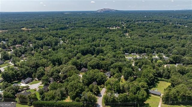 4075 Graham Way SW, Lilburn, GA 30047