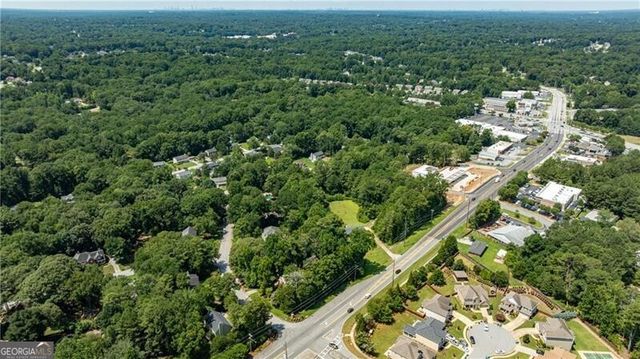 4075 Graham Way SW, Lilburn, GA 30047