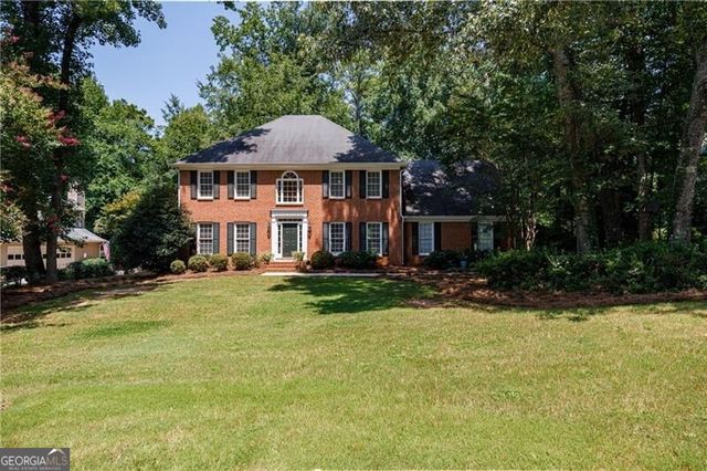 4075 Graham Way SW, Lilburn, GA 30047