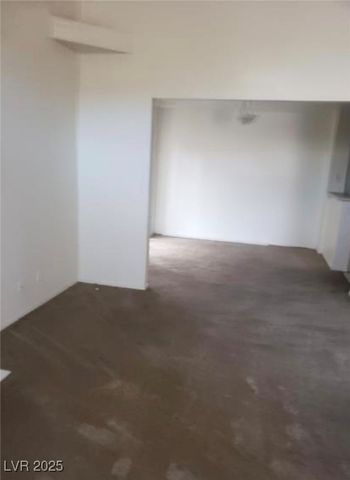 7709 Bauble Avenue, Las Vegas, NV 89128