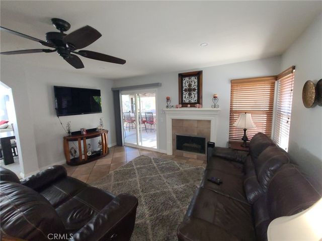 9685 Pebble Brook Drive, Moreno Valley, CA 92557