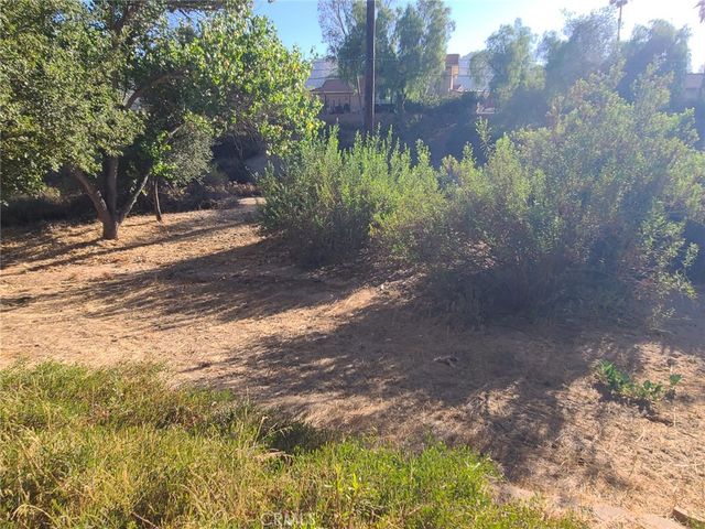 9685 Pebble Brook Drive, Moreno Valley, CA 92557