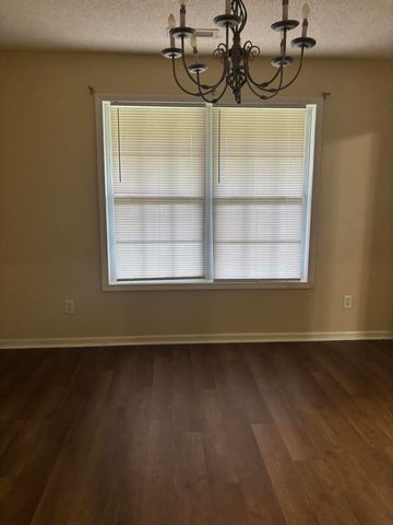 2650 Navigator Circle, Dalzell, SC 29040