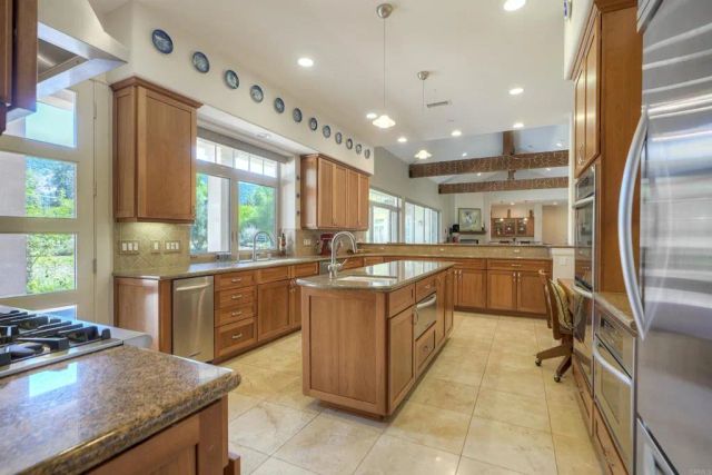 32920 Luiseno Circle Dr, Pauma Valley, CA 92061