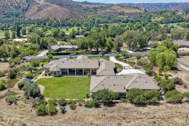 32920 Luiseno Circle Dr, Pauma Valley, CA 92061