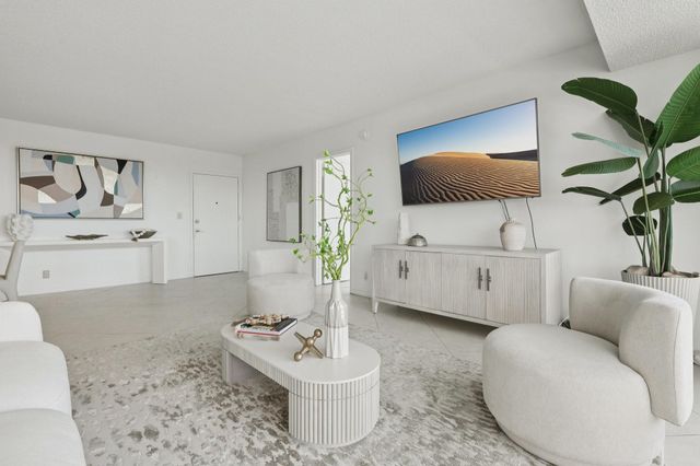 2701 N Ocean Boulevard 4C, Fort Lauderdale, FL 33308