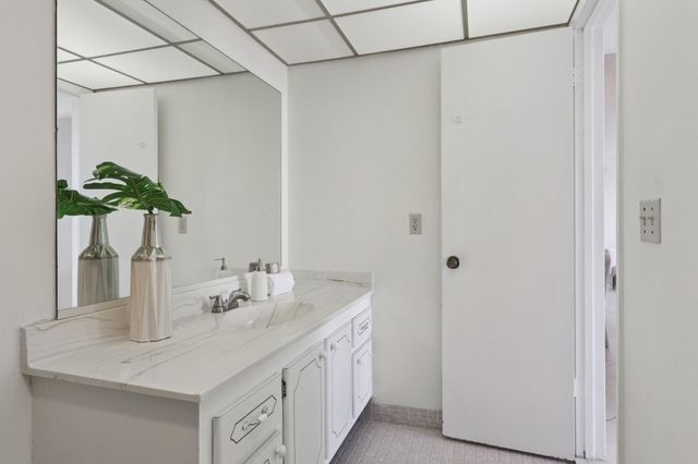 2701 N Ocean Boulevard 4C, Fort Lauderdale, FL 33308