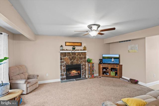 20 LINE DR, Gettysburg, PA 17325