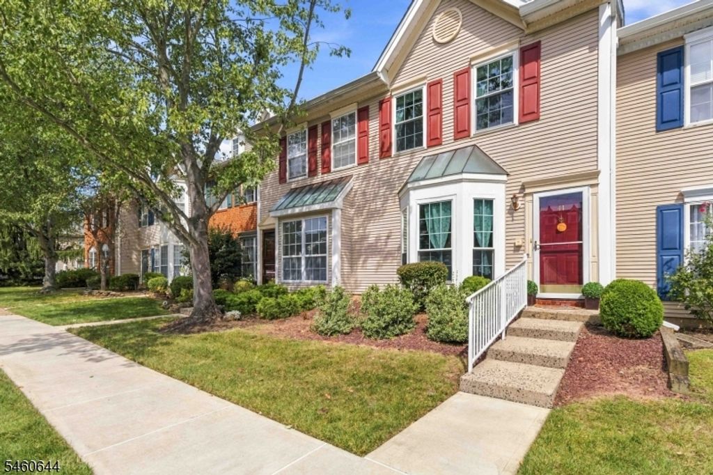 41 Cabot Way, Franklin Twp., NJ 08823 — photo 2