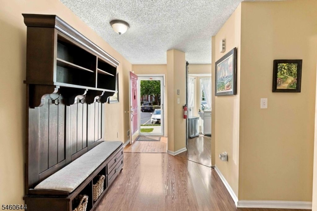 41 Cabot Way, Franklin Twp., NJ 08823 — photo 3