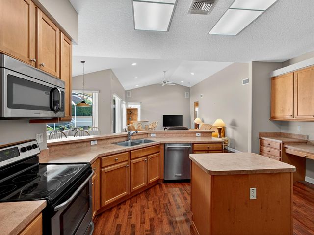 7128 Brunswick Circle, Boynton Beach, FL 33437