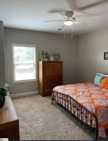 120 Sandpine Way, Greer, SC 29651