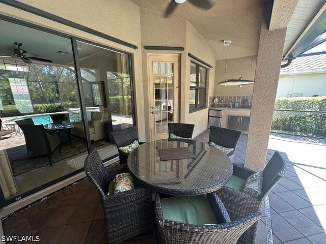 967 Tivoli CT, Naples, FL 34104