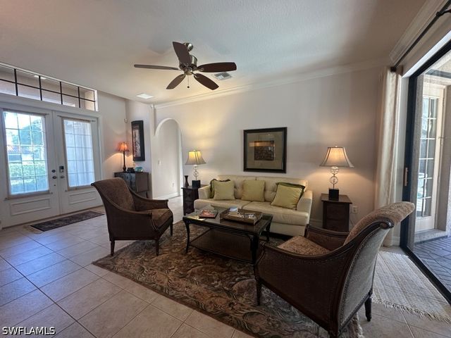 967 Tivoli CT, Naples, FL 34104