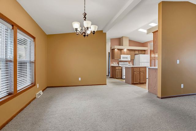 22930 Glen Eagle Drive S, Frankfort, IL 60423