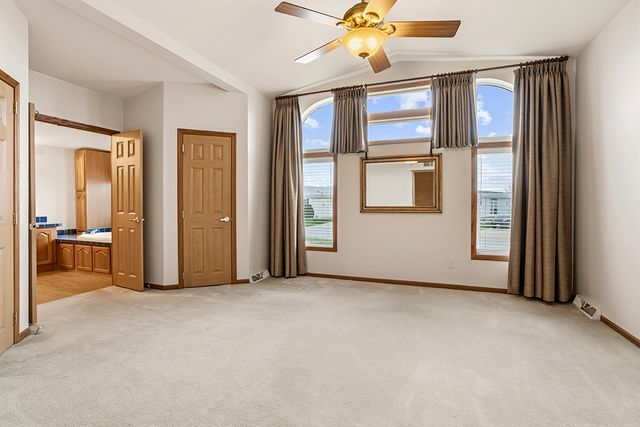22930 Glen Eagle Drive S, Frankfort, IL 60423