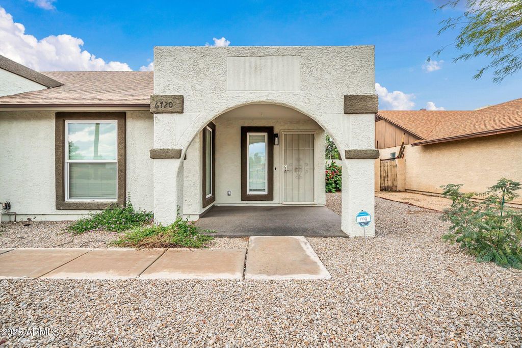 6720 N 71st Avenue, Glendale, AZ 85303